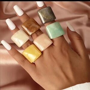 NWOT-Spring/Summer Jelly Resin 6 pc Rings Set